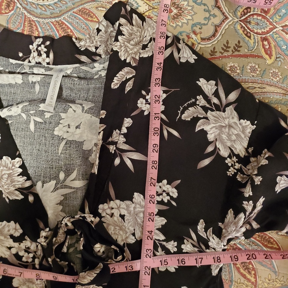 Spiritual Gangster Floral Maya Kimono NWOT - Picture 9 of 9